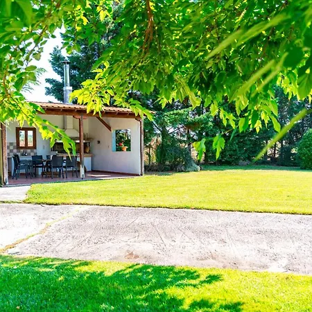 Vakantiehuis Bougainvillea Epanomí