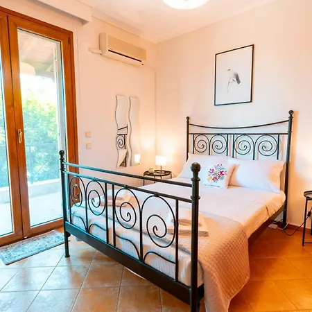 Bougainvillea Epanomí